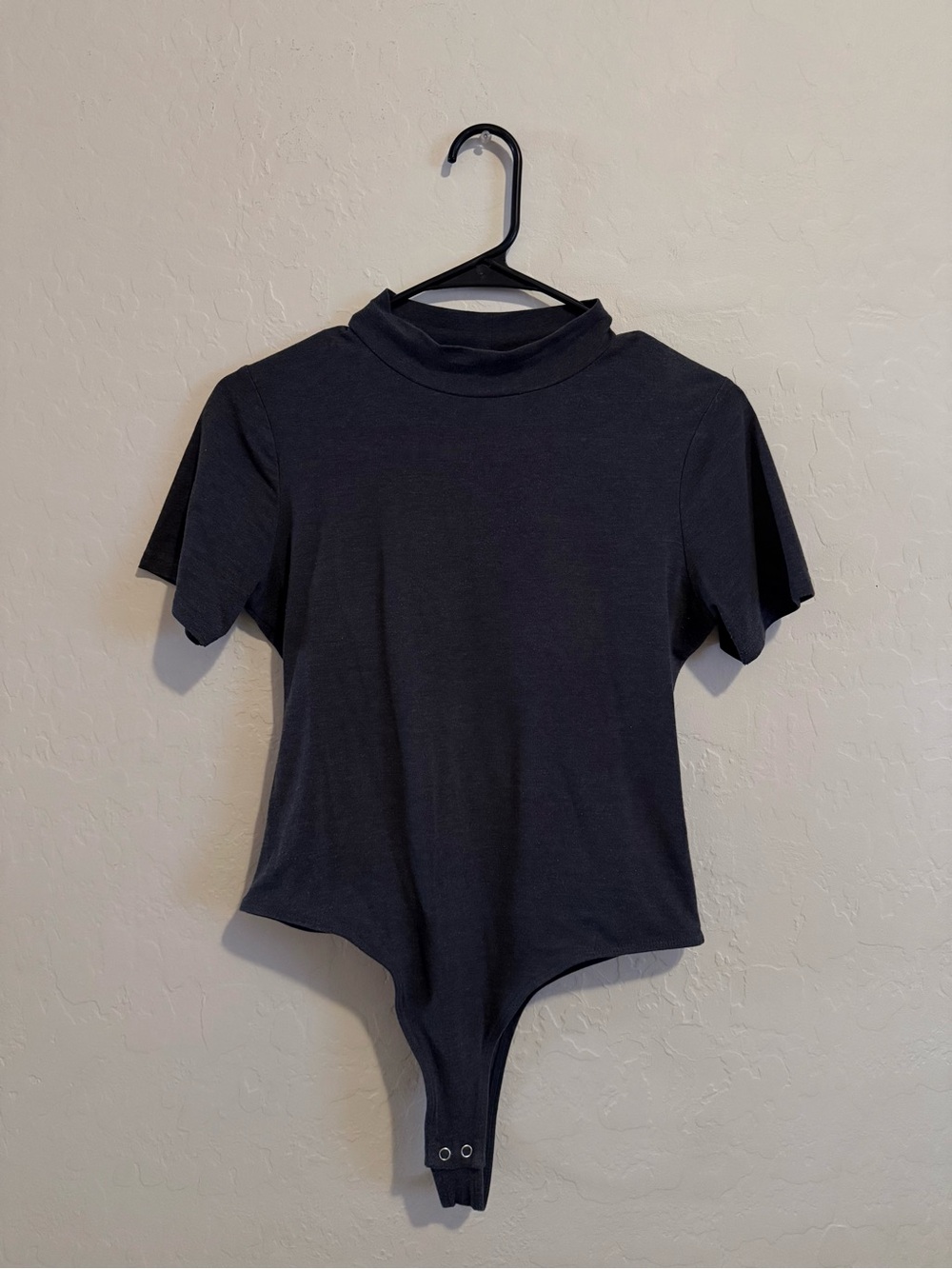 Fashion Nova Charcoal Gray Mock Neck Bodysuit Size M